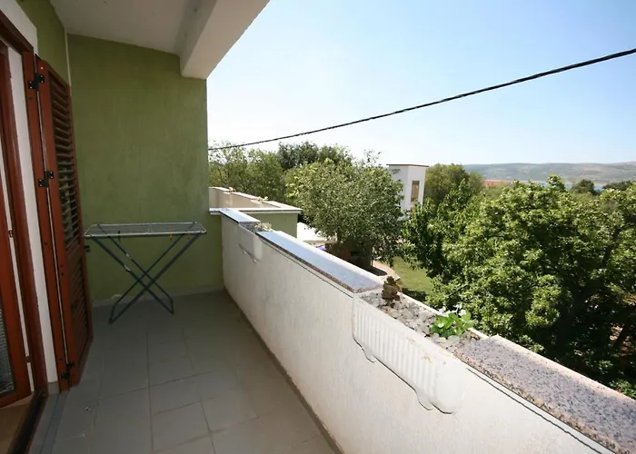 6606b Apartment