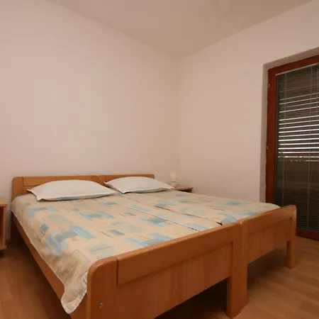 6606b Apartment *