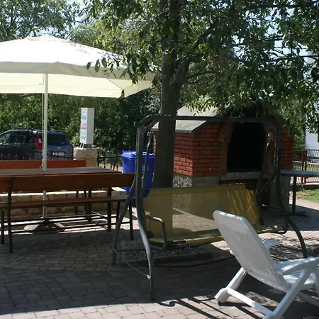 6606b * Starigrad Paklenica